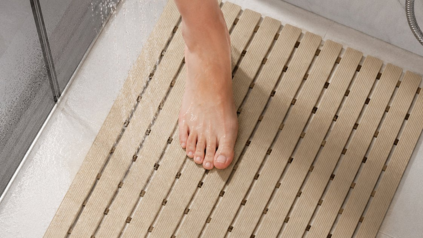 Delta Shower Mat - Delta Solutions